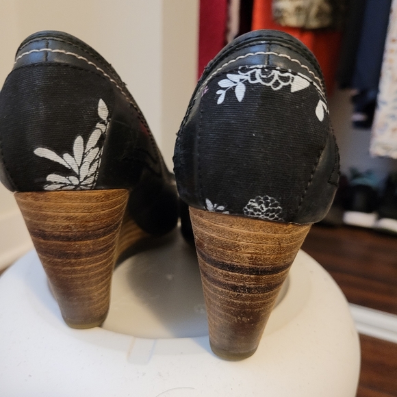 Open toes black Wedges shoes - Picture 4 of 8